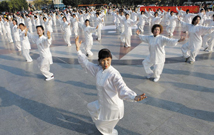 小孩练太极好不好 小孩练太极有哪些好处